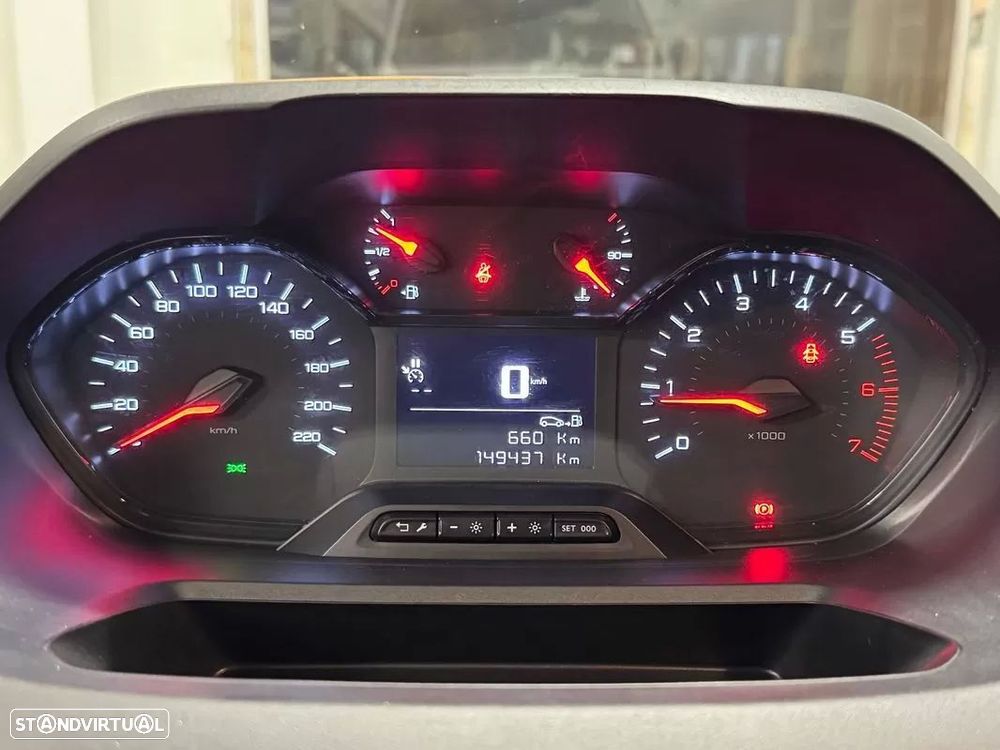 Peugeot PARTNER 1.6HDI / GARANTIA / IVA DEDUTIVEL / POUCOS KM - 12