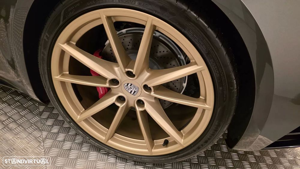 Porsche 911 (992) Carrera S PDK - 34