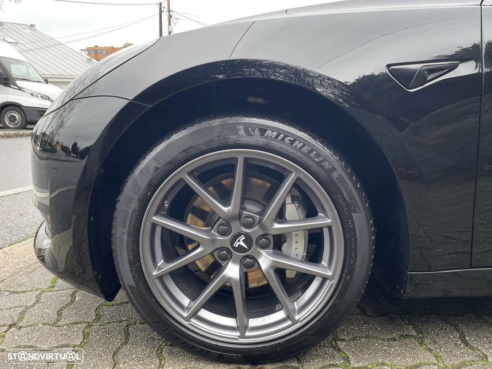 Tesla Model 3 Long Range Tração Traseira - 8