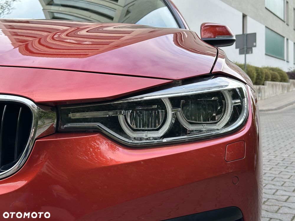 BMW Seria 3 320i Advantage - 1
