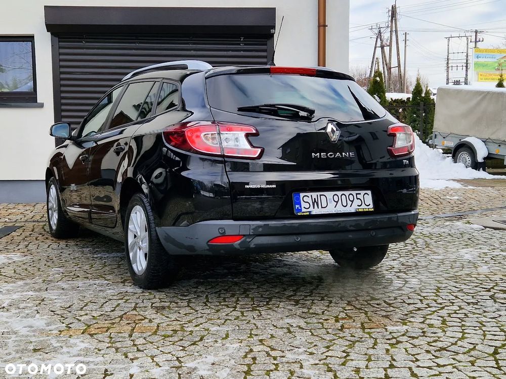 Renault Megane ENERGY TCe 115 Start & Stop Paris Business - 27