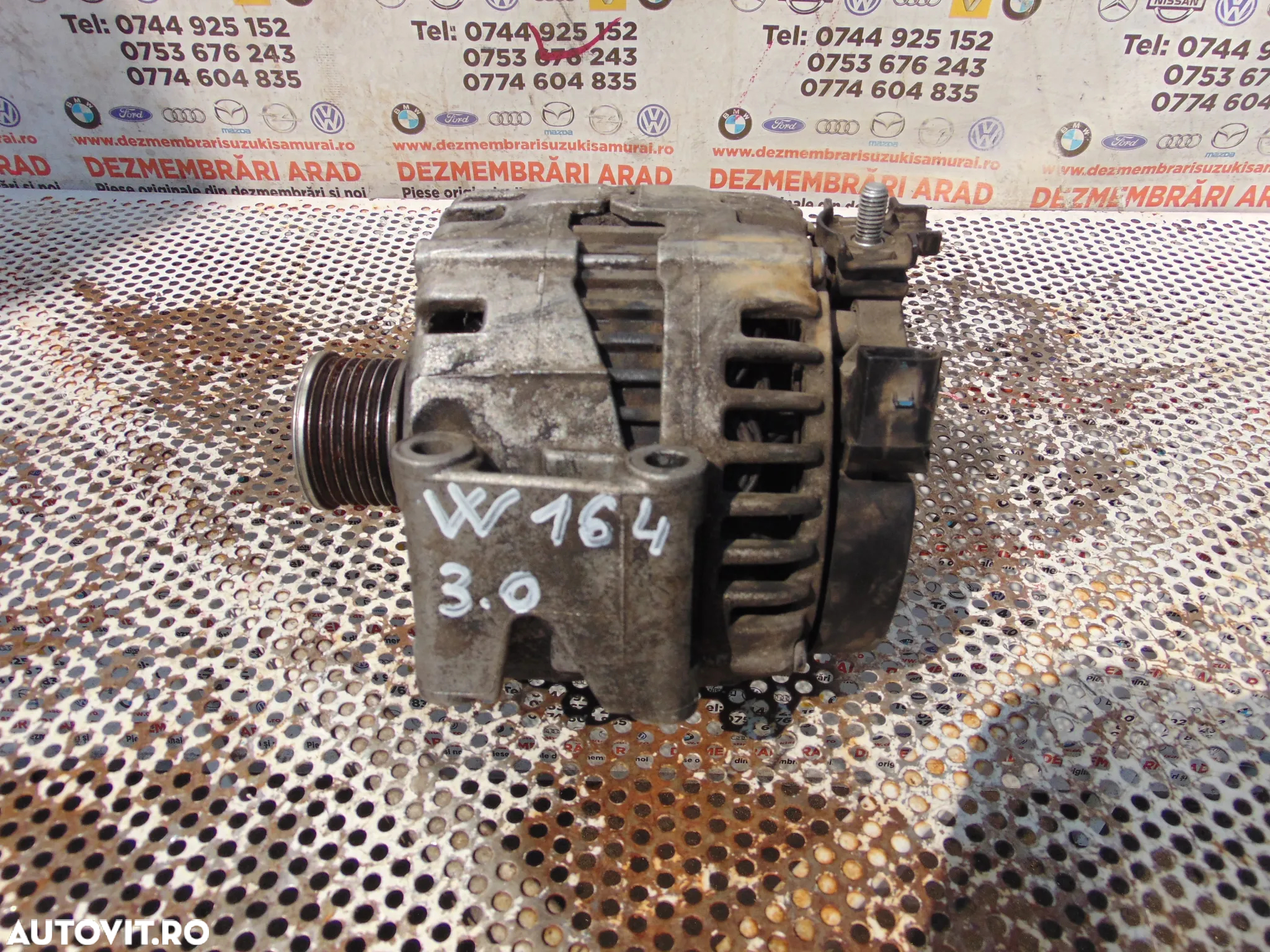 Alternator Mercedes 3.0 w212 w221 w164 cod a0141541302 - 2