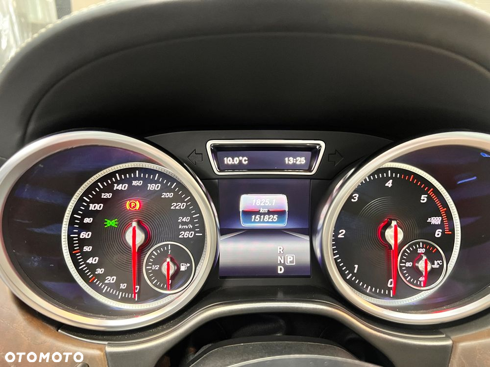 Mercedes-Benz GLS 350 d 4-Matic - 19