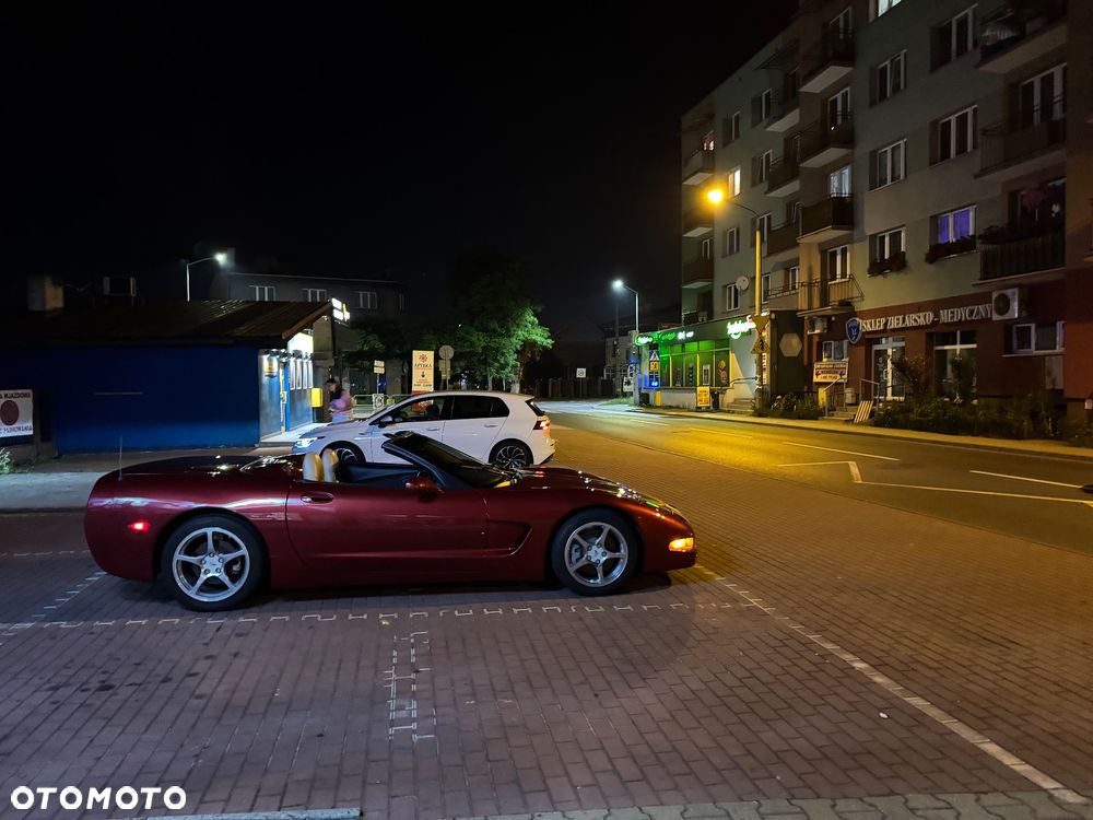 Chevrolet Corvette ver-convertible-5-7 - 6