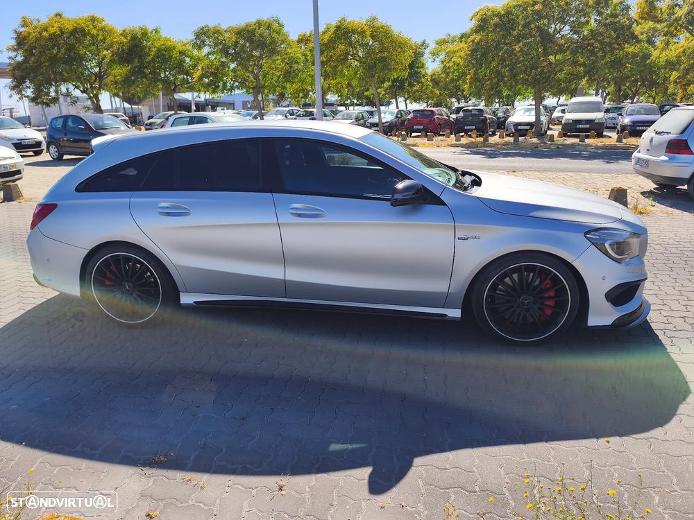 Mercedes-Benz CLA 45 AMG 4Matic 7G-DCT - 18