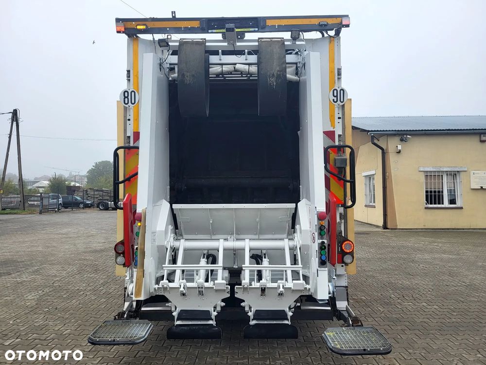 Renault Gama D16 SEMAT - 7