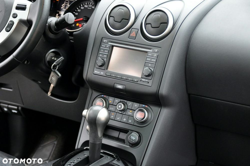 Nissan Qashqai - 26