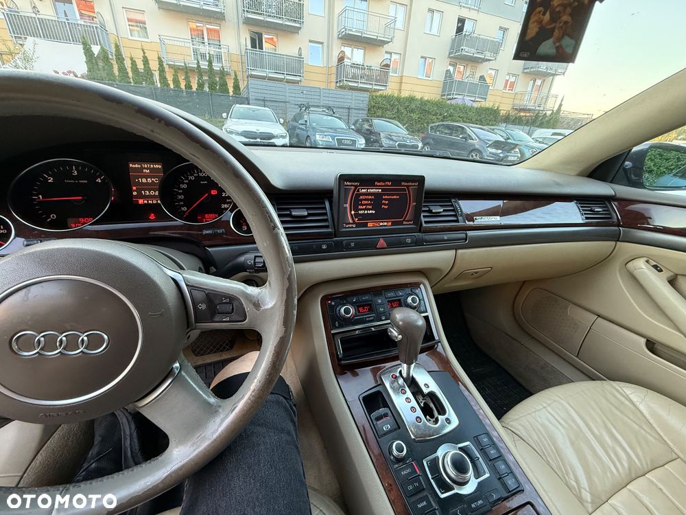 Audi A8 - 22