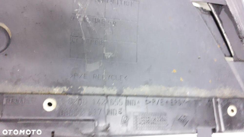 Renault Scenic II Zderzak Przód 8200139528 - 15