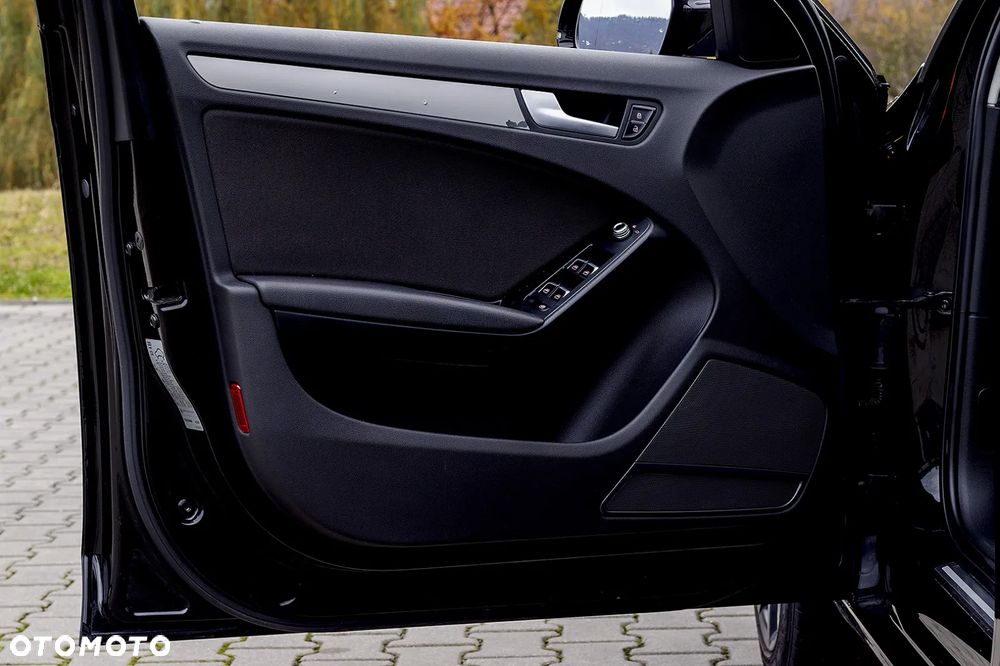 Audi A4 Avant 2.0 TDI Quattro - 15