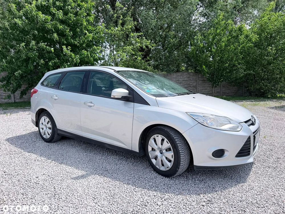 Ford Focus 1.6 TDCi DPF Ambiente - 2