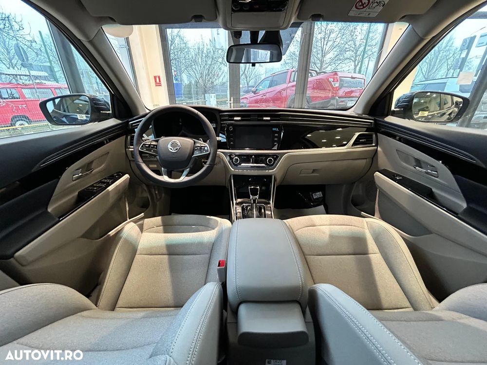 SsangYong Korando 1.5 GDI Turbo AT Premium - 11