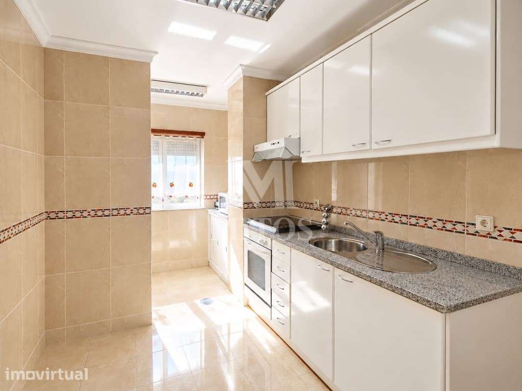 Apartamento T1+1 no Coração de Valongo com Garagem e Lareira - Grande imagem: 4/17