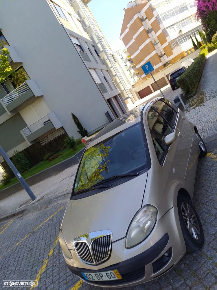 Lancia Musa 1.3 16V M-jet Oro Executive - 9