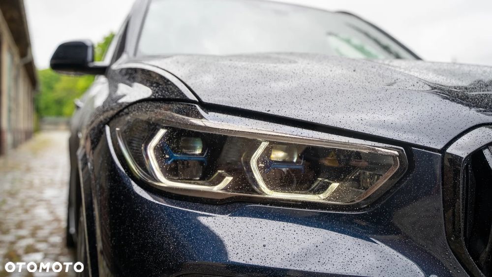 BMW X5 xDrive45e - 12