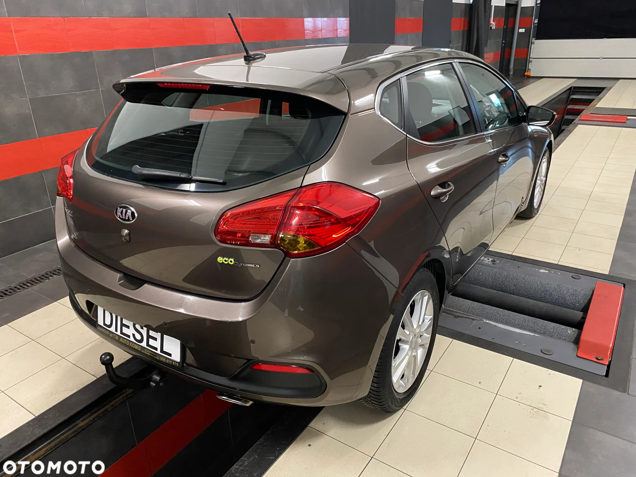 Kia Ceed 1.6 CRDi Spirit - 11