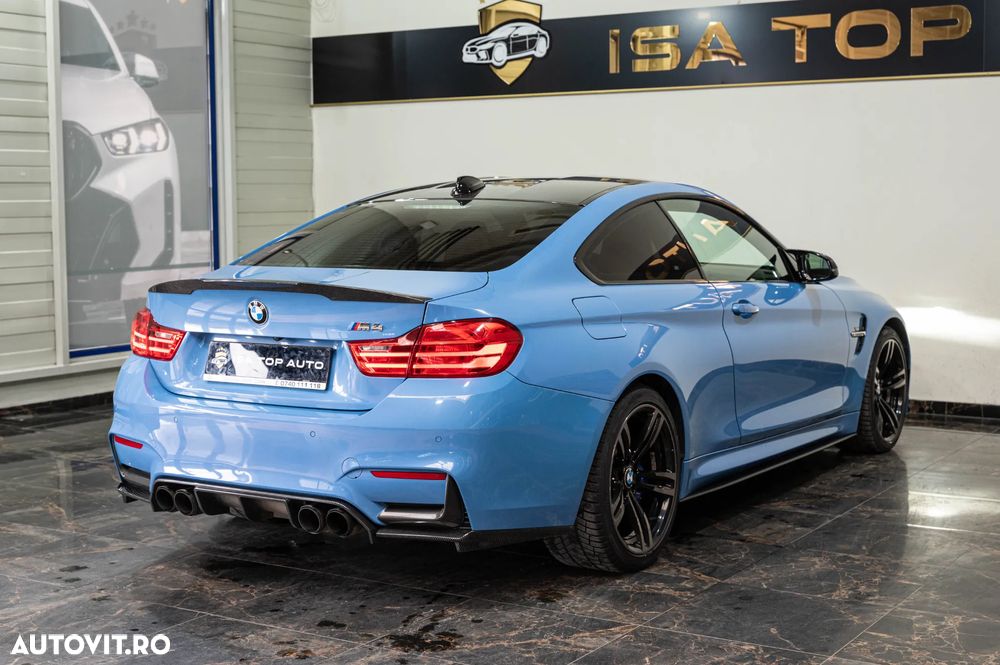BMW M4 Coupe DKG - 40