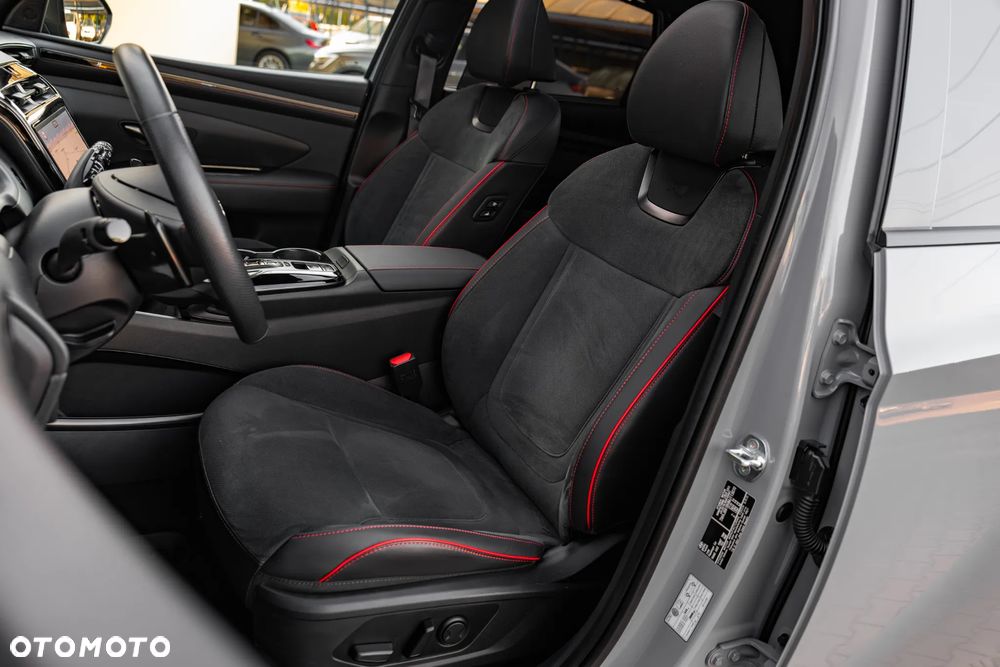 Hyundai Tucson 1.6 T-GDi 48V-Hybrid 4WD DCT N Line - 19