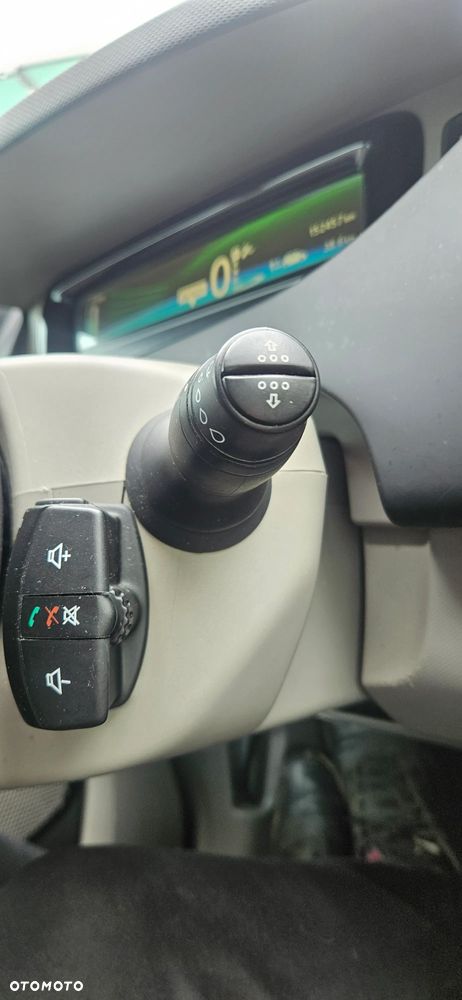 Renault Zoe (mit Batterie) 22 kwh Life - 23