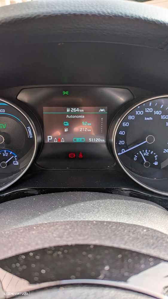 Kia XCeed - 14