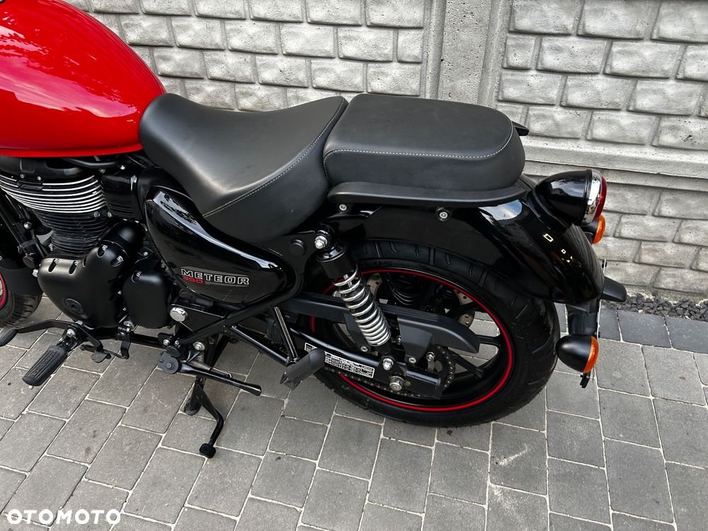 Royal Enfield Meteor - 21