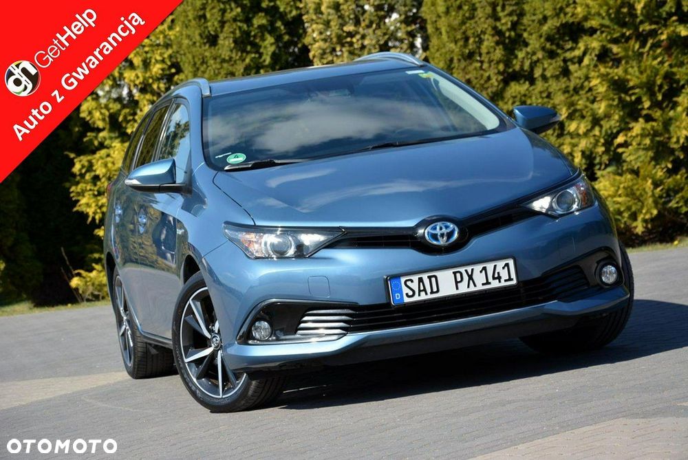 Toyota Auris Hybrid 135 Premium - 1