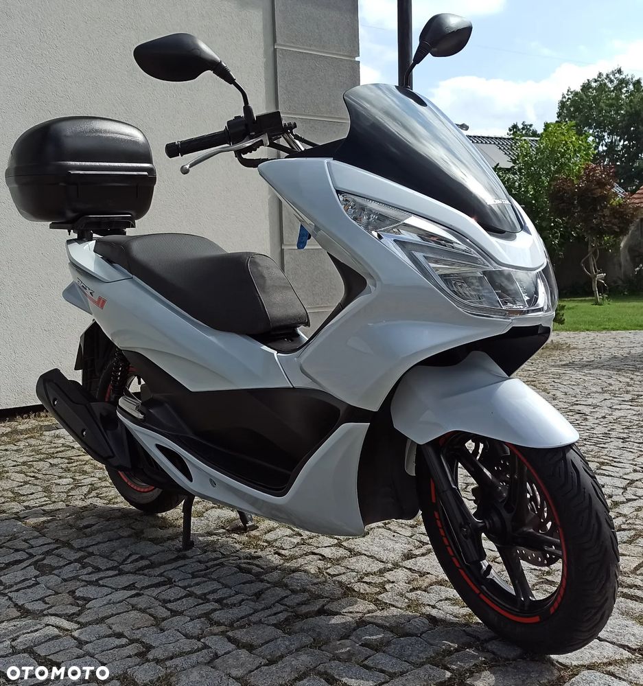 Honda PCX - 12