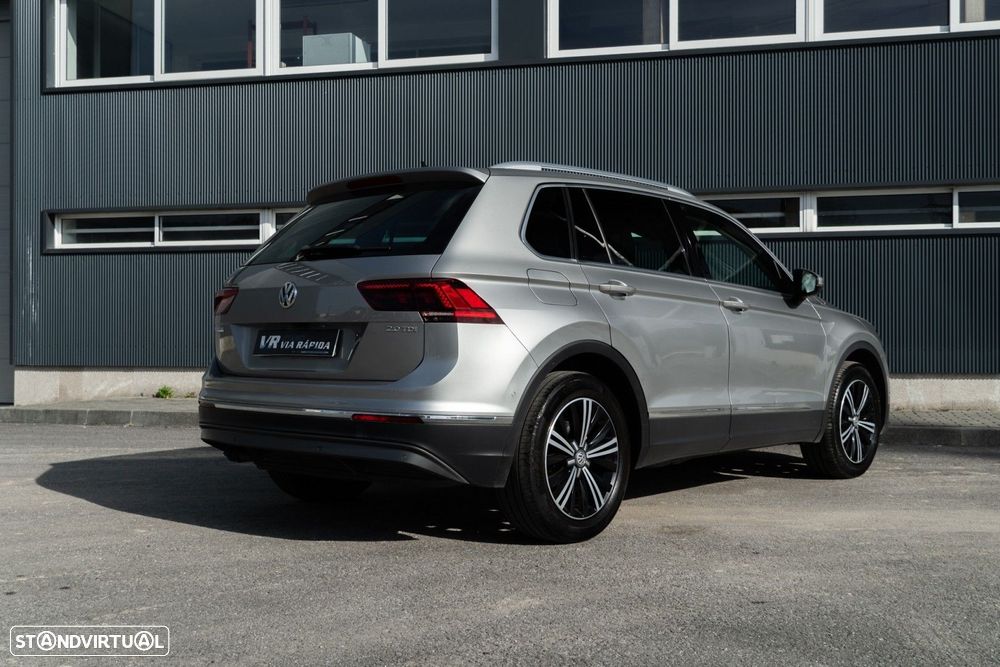 VW Tiguan 2.0 TDI Highline DSG - 4