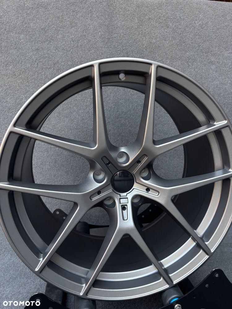 Grafitowe Felgi w dwóch szerokościach do BMW 20 5x120 3 F30 F32 F36 alufelgi F10 Z3 Z4 E46 X1 X3 E83 E90 F34 GT F01 F12 F20 F22 E87 E81 M pakiet - 3