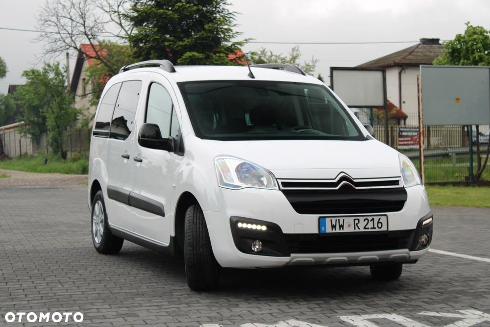 Citroën Berlingo Multispace BlueHDi 120 S&S XTR - 11