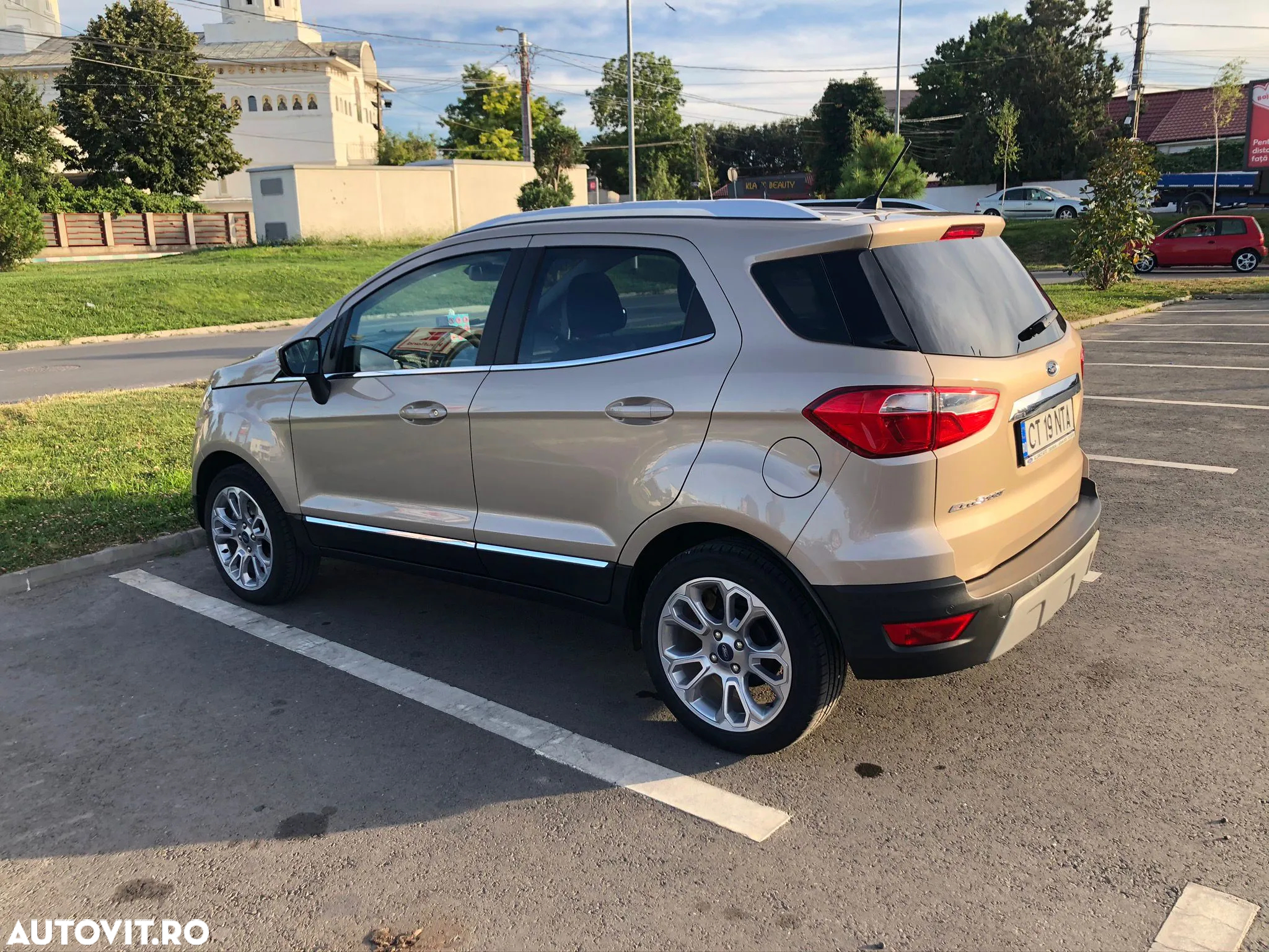 Ford EcoSport 1.0 EcoBoost Titanium - 11