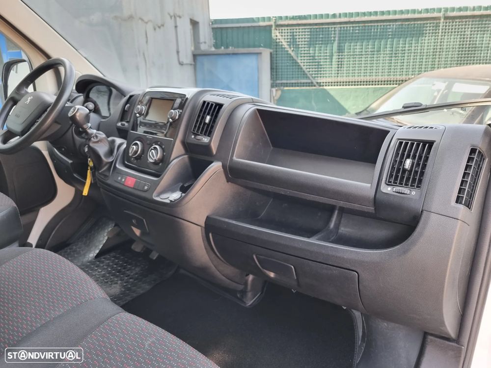 Peugeot Boxer 2.2 BlueHDI L4H3 c/AC - 15