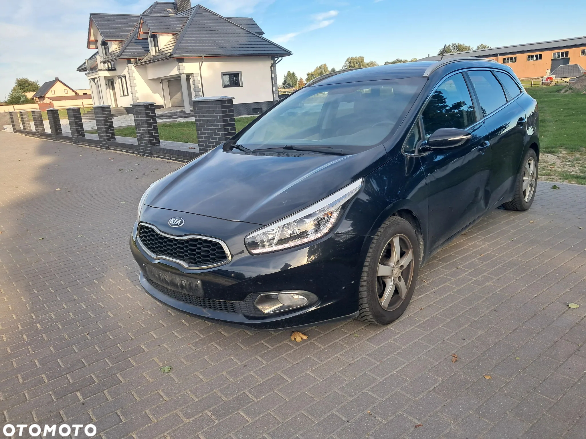 Kia Ceed 1.6 CRDi 128 Dream-Team Edition - 12