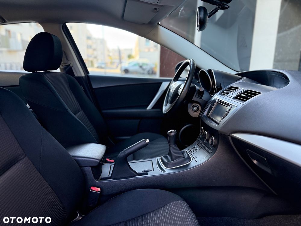 Mazda 3 - 11