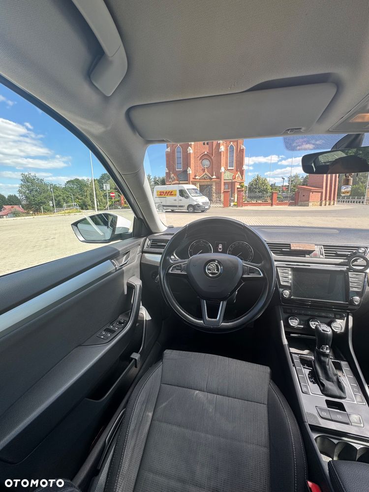 Skoda Superb 1.6 TDI Ambition DSG - 14