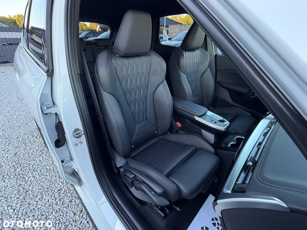 BMW X1 xDrive23i mHEV M Sport sport - 34