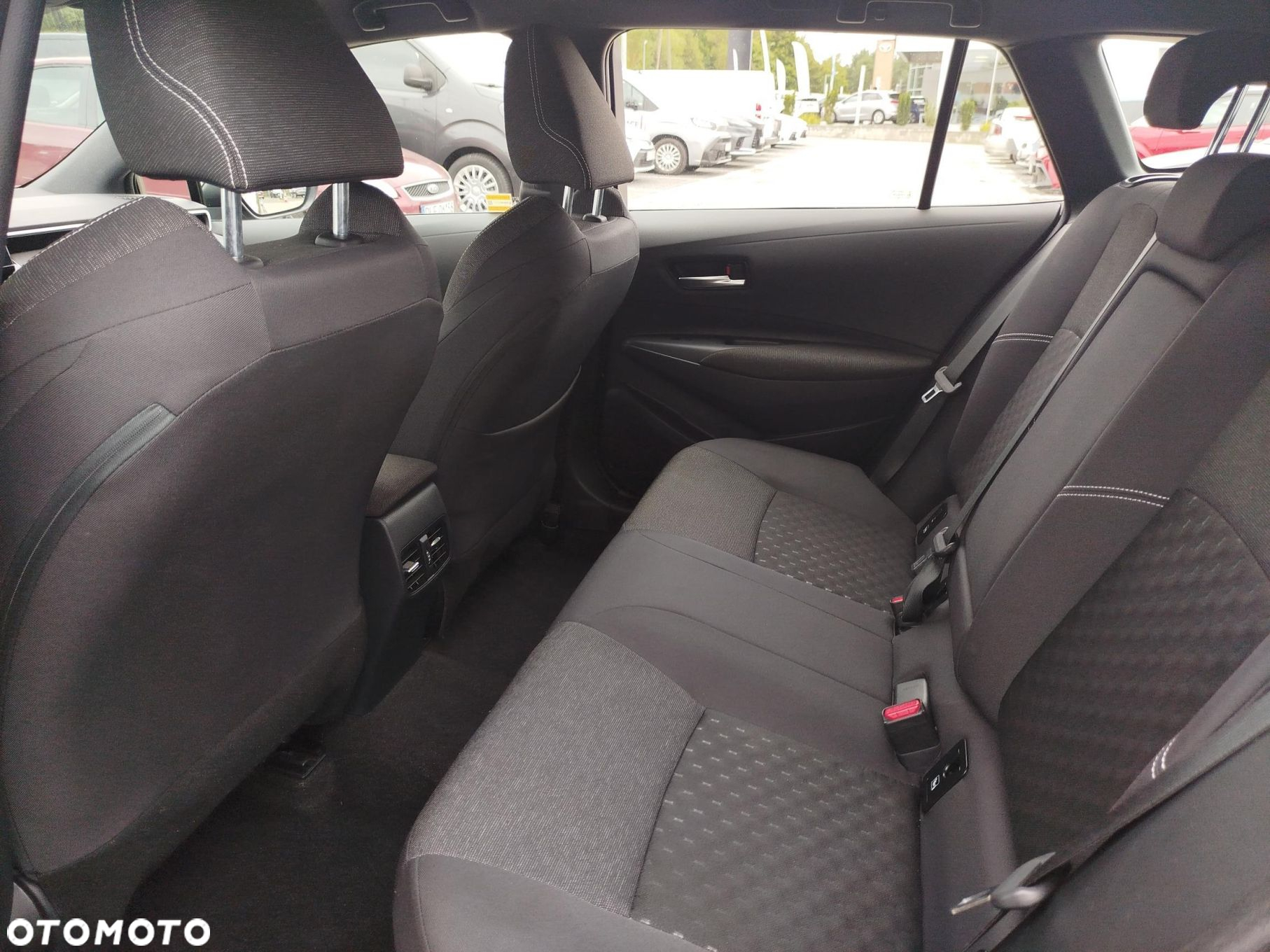 Toyota Corolla - 15