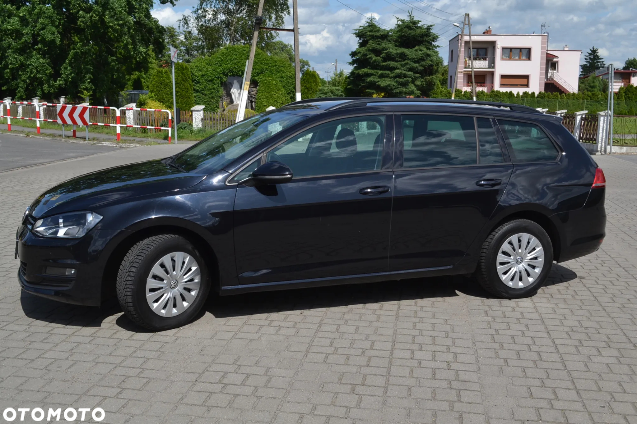 Volkswagen Golf VI 1.2 TSI BlueMot Comfortline - 9