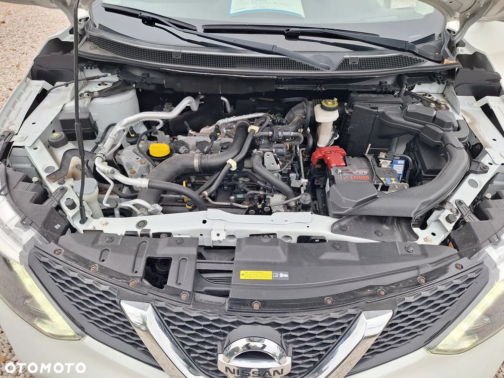 Nissan Qashqai 1.2 DIG-T N-Vision - 26