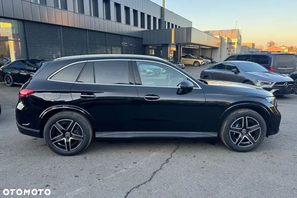 Mercedes-Benz GLC 220 d mHEV 4-Matic AMG Line - 7