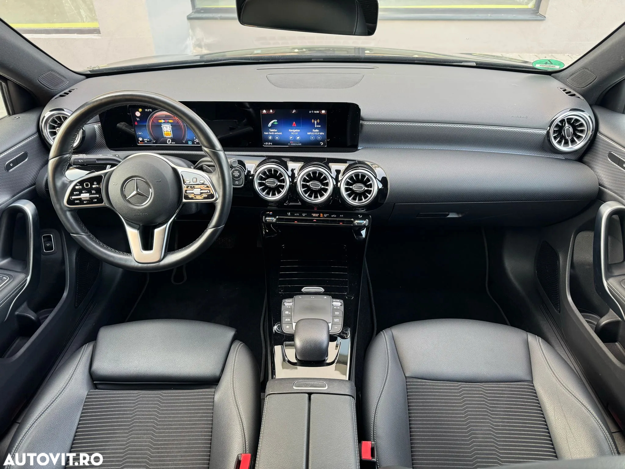 Mercedes-Benz A - 6