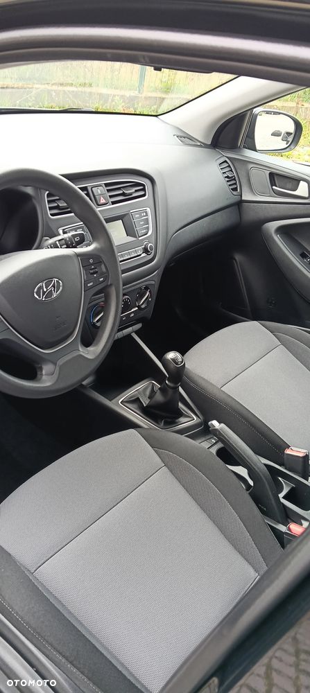 Hyundai i20 1.2 Classic - 22