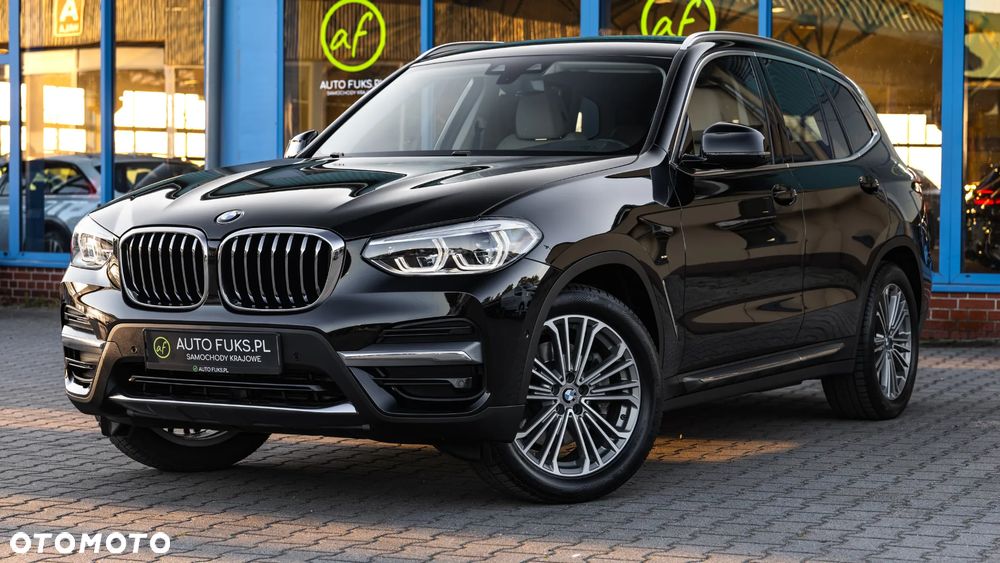 BMW X3 xDrive30i Luxury Line - 2