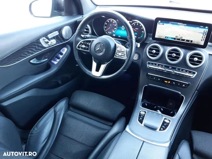 Mercedes-Benz GLC Coupe 300 de 4Matic 9G-TRONIC AMG Line - 19