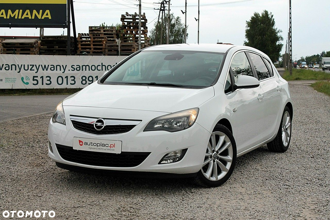 Opel Astra IV 1.4 T Cosmo S&S - 11