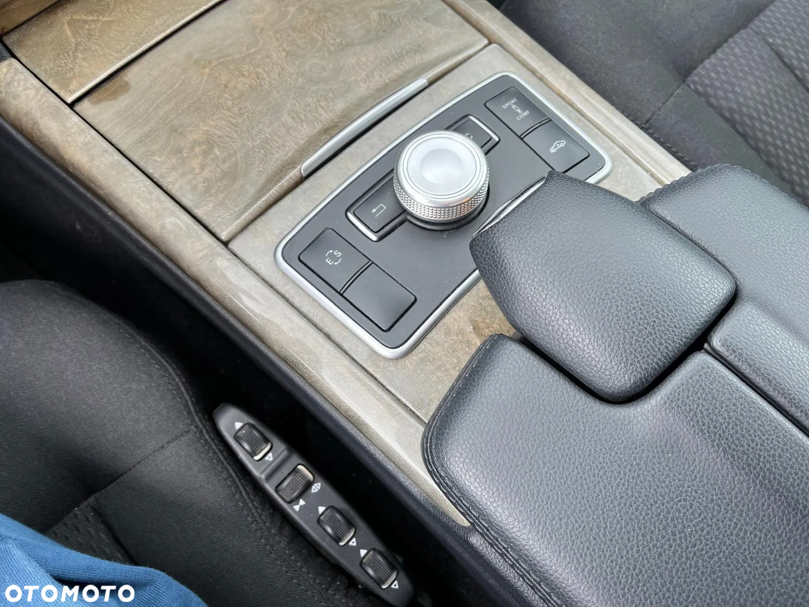 Mercedes-Benz Klasa E 350 T CDI DPF BlueEFFICIENCY 7G-TRONIC Elegance - 13