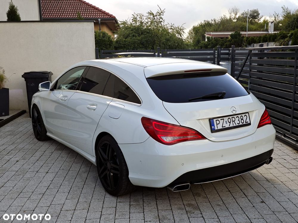 Mercedes-Benz CLA 180 7G-DCT - 9