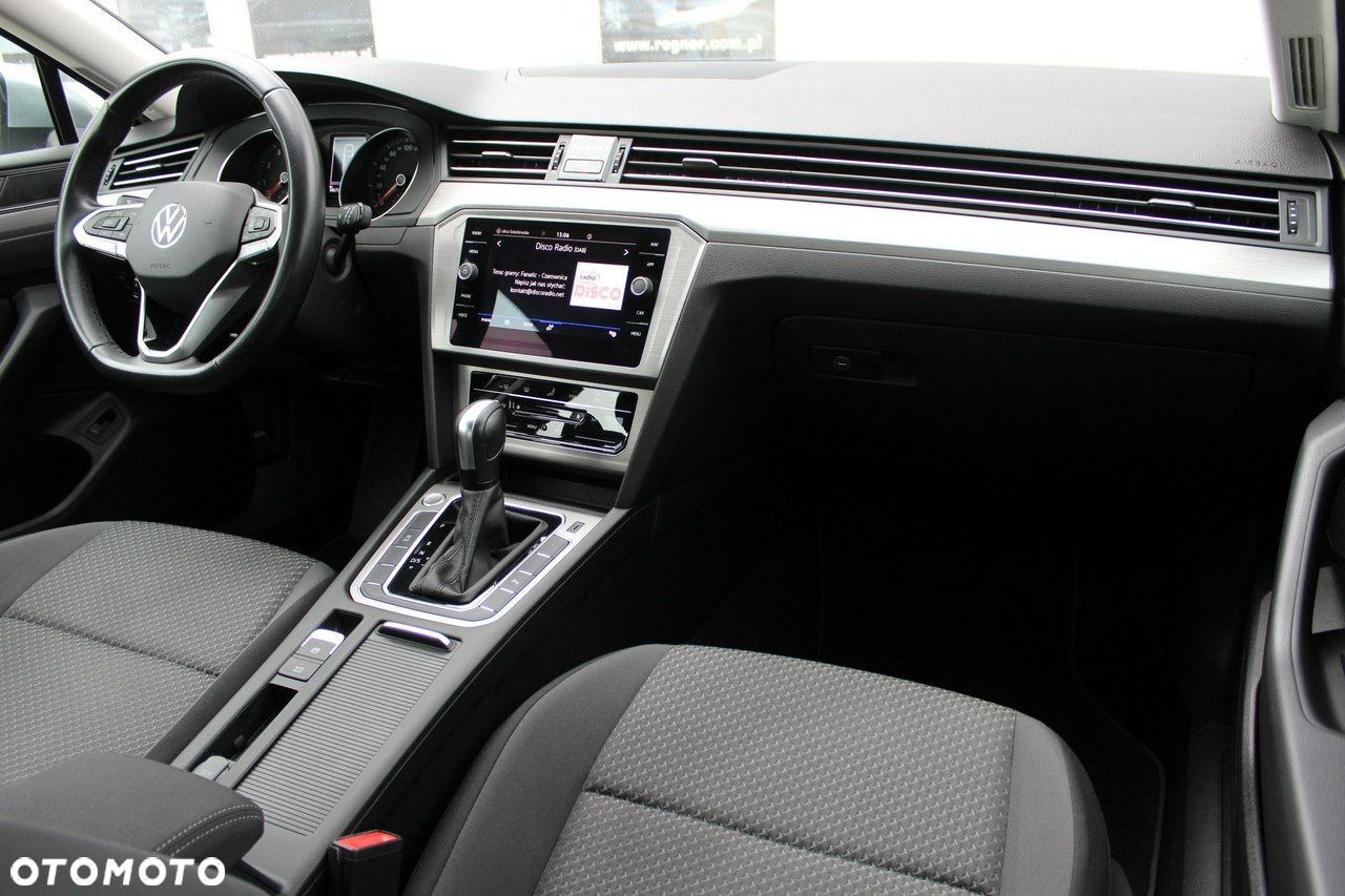 Volkswagen Passat 1.5 TSI EVO Essence DSG - 10