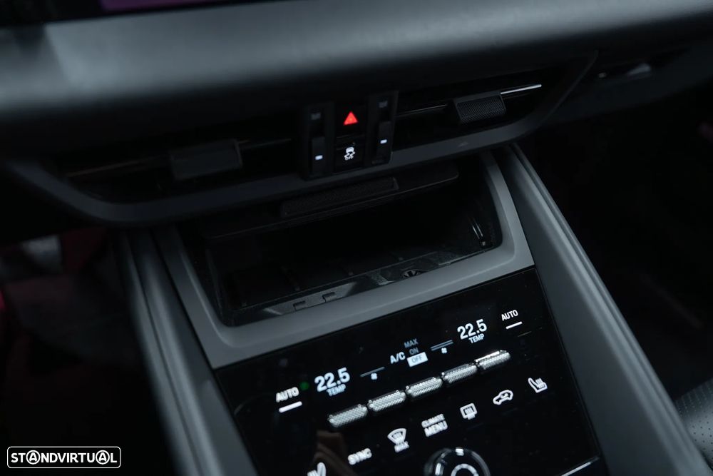 Porsche Macan Standard - 57