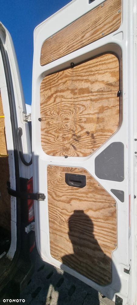 Volkswagen CRAFTER - 14